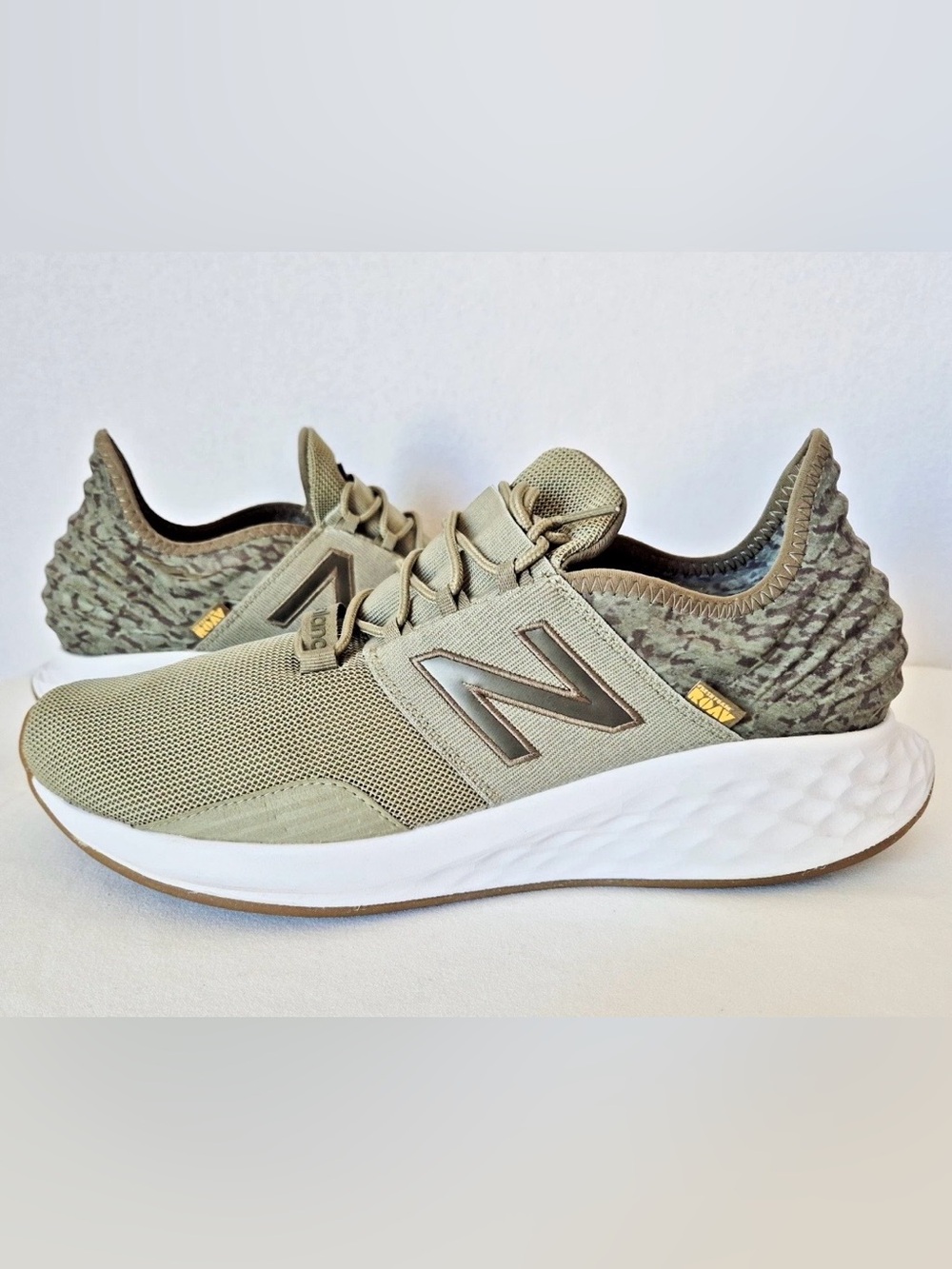 New Balance Fresh Foam Roav V1 Olive Green Camo Running Sneakers Shoes-Mens 11